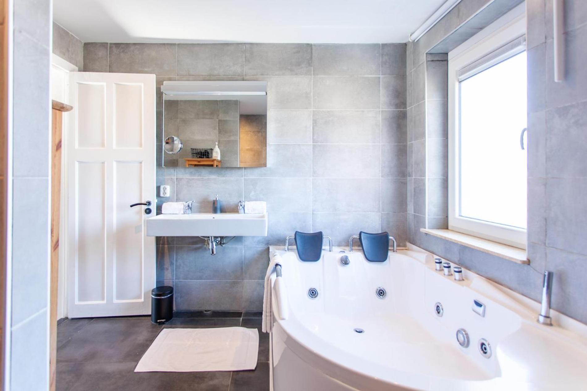 Вилла Stijlvolle @ Luxe Vrijstaande Woning Maastricht Эйсден Экстерьер фото